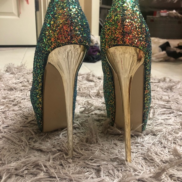 Beautiful Sparkle Heels never worn! - Picture 2 of 4